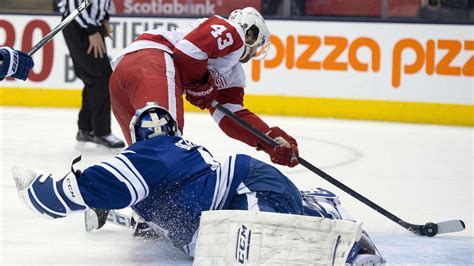 NHL playoff picture: Red Wings solidify wild.
